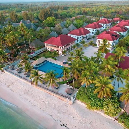 Sunny Palms Beach Bungalows Uroa Extérieur photo
